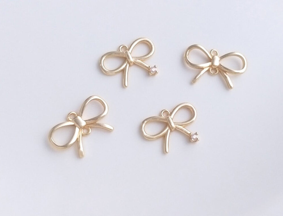 Charm necklace workshop with Milieu Market! CLOSED