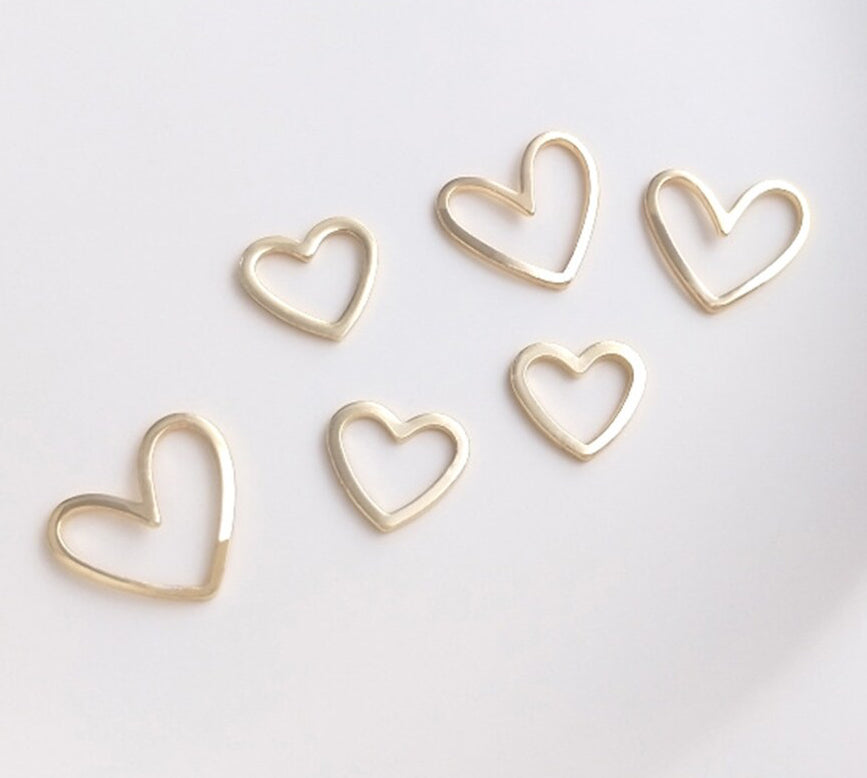 Charm necklace workshop with Milieu Market! CLOSED